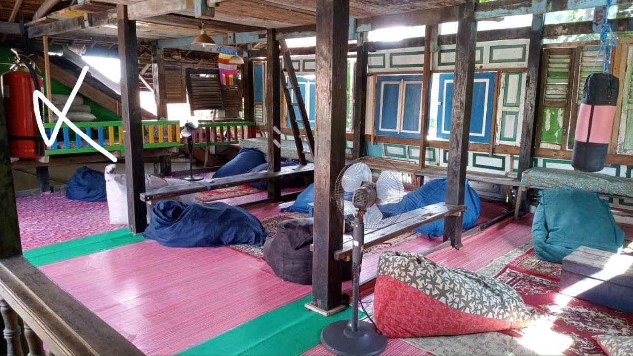 Gili La Boheme Hostel Τζίλι Τραγουανγκάν Εξωτερικό φωτογραφία