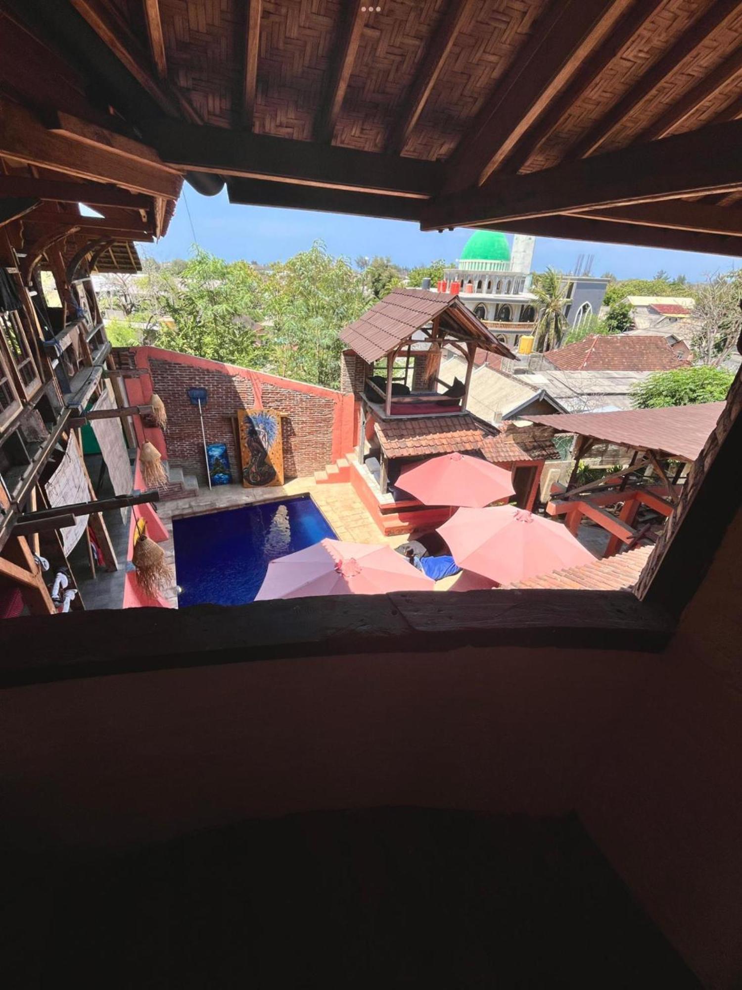Gili La Boheme Hostel Τζίλι Τραγουανγκάν Εξωτερικό φωτογραφία