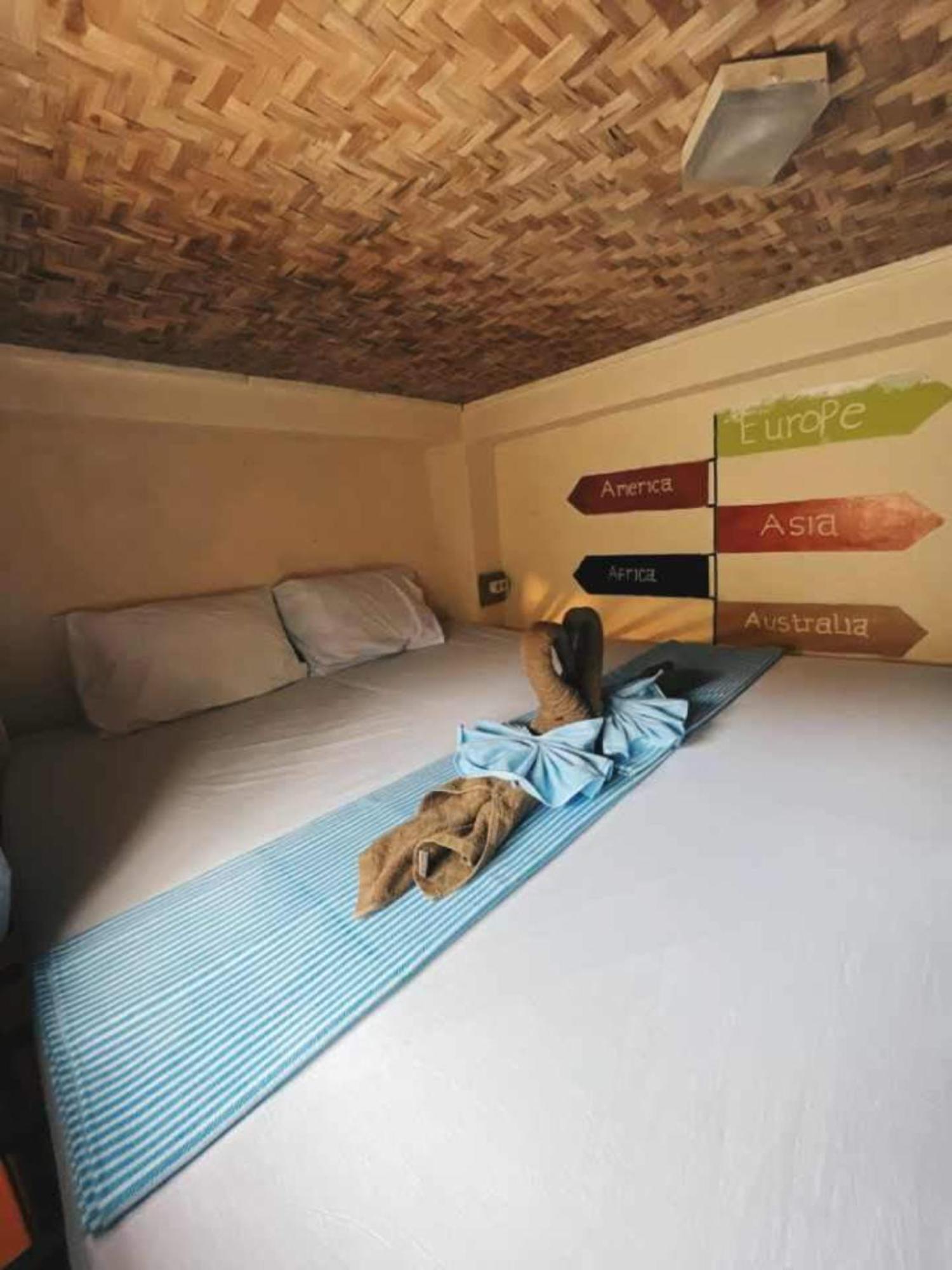 Gili La Boheme Hostel Τζίλι Τραγουανγκάν Εξωτερικό φωτογραφία