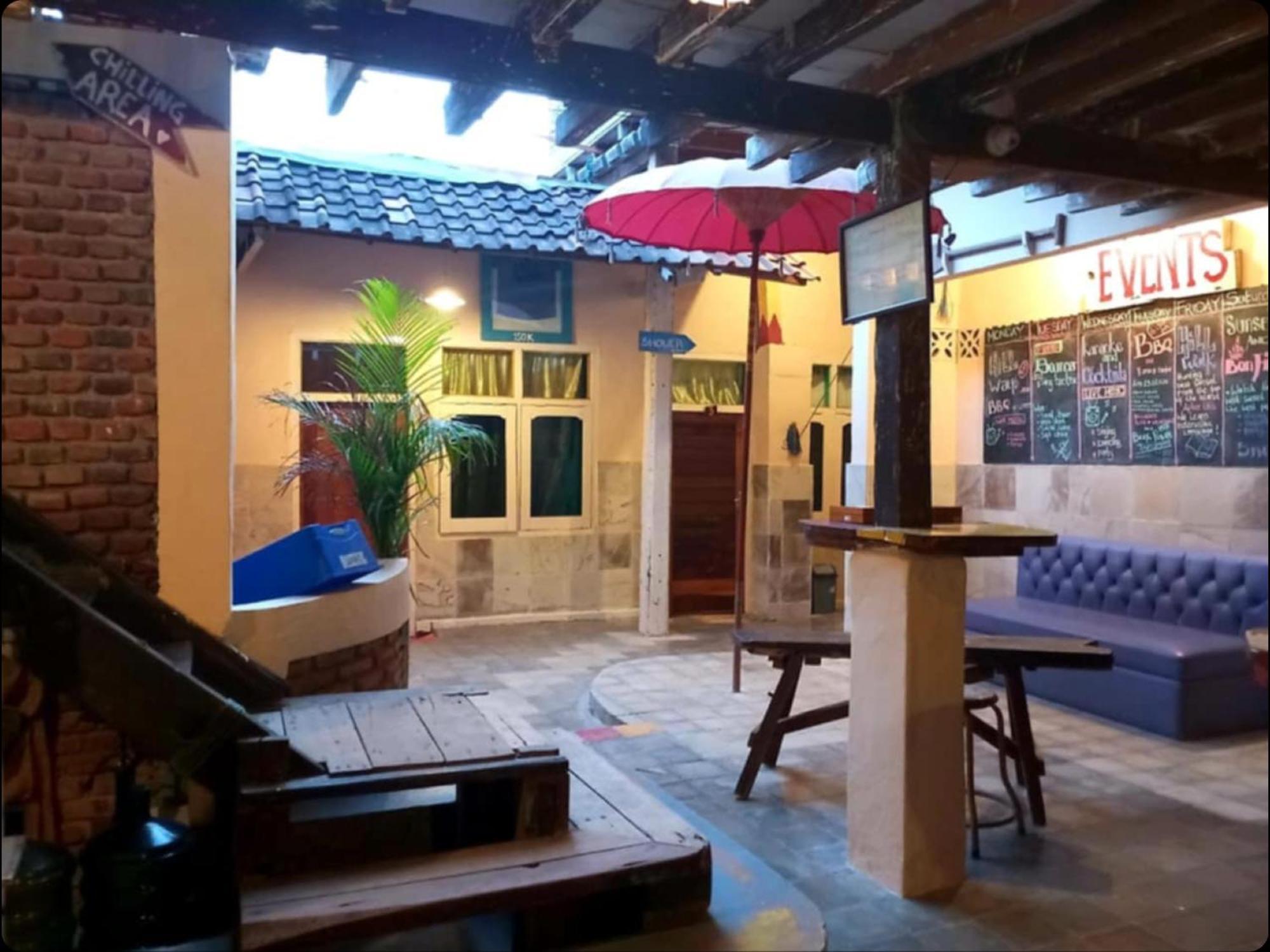 Gili La Boheme Hostel Τζίλι Τραγουανγκάν Εξωτερικό φωτογραφία