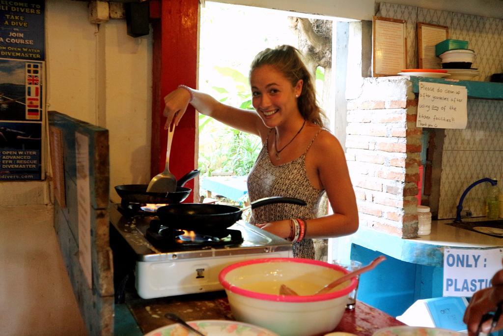 Gili La Boheme Hostel Τζίλι Τραγουανγκάν Εξωτερικό φωτογραφία