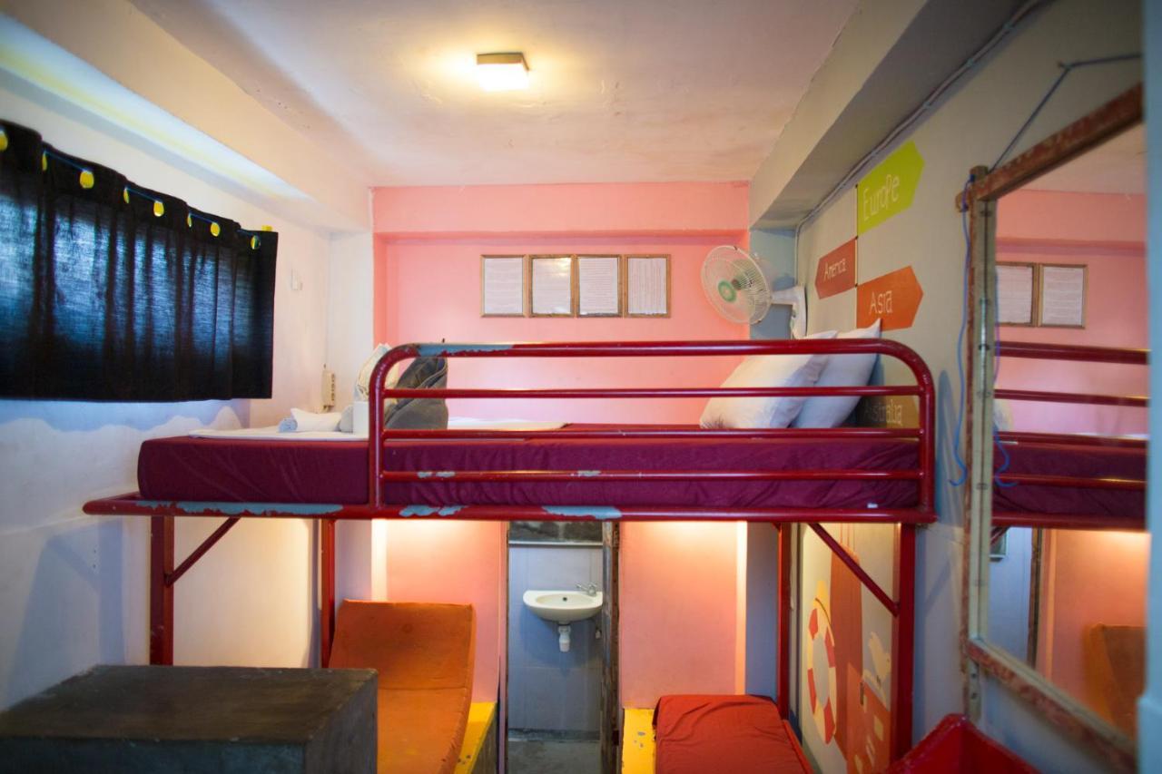 Gili La Boheme Hostel Τζίλι Τραγουανγκάν Εξωτερικό φωτογραφία